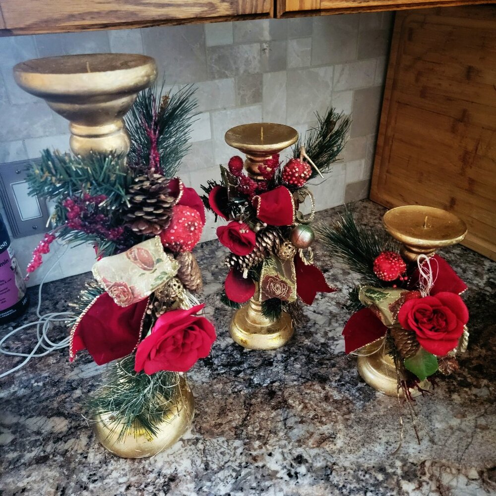 Christmas Around the World Decorative Candle Holders- set of 3-1990s